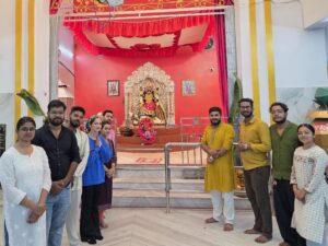 Shreema Bhattacherjee Instagram - || ধর্ম হোক যার যার,বড়মা সবার ||

বড়মা  সকলের  মঙ্গল  করবেন।🌺

#blessed #joyboromaa #thankyouuniverse