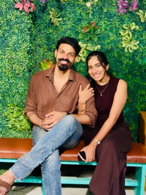Shrinidhi Padmanaban Instagram - Just how I love my long weekends, all things delicious ❤️🔥🧿 🥹🎀
My new flex? He makes the best coffee in the world and delivers it in bed, so yeah, I’ve officially won in life 🧿🩷