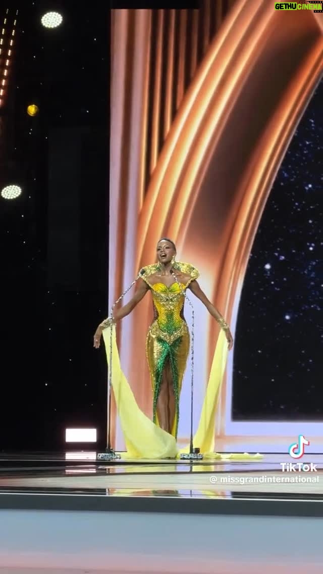 Shugatiti - 332 Likes - Ghanaians please vote for this queen @faithmariaa let confidence alone !! Let’s bring @missgrandinternational crown home