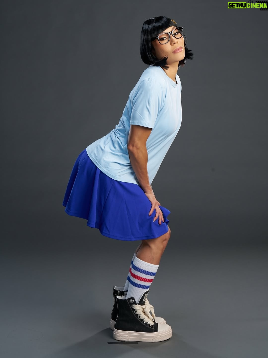 Stephanie Bell - 14.2K Likes - Uhhhhh….

📸 @richfreedaphoto 

#halloween #tinaburgers #wwe