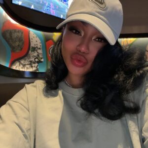 Tae Heckard Instagram - ......April 23rd 2023 thoughts:
1.alright got dammit.....when ig names like itsmenotu and bigkcidenergy start getting verified checks? 😒😒
2.where the hell is my class ring 🧐
3.i saw on twitter where couples were telling their "how they met" stories. a young lady and her doordash lover met while he was delivering her shell gas station sushi. 🙃🙃
4.i'm just trying to push thru life without slapping the shit out of these hoes🥳🥳
5.why we womenz want the right to shit and poot in front of the men but ready to defend our honor when our men tell us we snored the night before?🫠🫠
6.yardhouse in my top 10 food places 😊
7.i feel bloating is bullshit cuz it makes ur stomach big but it isn't extra room for extra snacks. u just swell , taking up clothes space and i think that's just unfuckingfair.☹️
8.confession time: pizza from 7-11 is the fuck goodt. 🥳
9.my homegirl thought i had a roach in my bed but it was a ranch flavored sunflower seed. thought i would be embarrassed but......i'm not. i ate it.😊
10.i'll take a nap anywhere. 🕺🏽🕺🏽