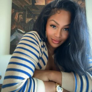 Tae Heckard Instagram - ...random thoughts on September 30th 2025: 
1.affirmations by flippa t is my shhheeeeetttt
2.hype me up, hype me uppppppp, hype me up muthafuucckkaaaaaa 🤣🤣🤣🤣🤣
3.i know yall impressed im posting again but i had a bomb ass hair day yesterday and i had a really good rant i neeeeeed to share😚
4.wait wait... i recently was in company of some amazing ass women that had me in full awe. i really enjoyed the space and energy. shout out to them. i see yall!!!🥰🥰🥰🥰
5.back to my fuckeries.....ain't mo way the folks who be  carving these statues for icons, legends, athletes and such people...look at the final product and think "i did that" when i look at mt.rushmore, i recognize them folks... they face, match the faces in history books.... but when i view ur icon shenanigans... i feel like u playing with me. there are too many new inventions that can help u on the way. at this point, don't reveal the final look. Ask us during the process. Yall need to hear "ikyfl, who dat pose to be" not "i see it. maybe a small touch on the eye". they lying. it's terrible. at this point, get them ai robotics to do it. 
5.i don't even know why i'm so bothered. ain't even got nothing to do with me. 
6.i ain't even got any more shenanny thoughts to share cus i have been consumed with that ridiculousness.😑😑😑😑
7.now i gotta fix all this wit a snack. 🫩🫩
8.bye😤