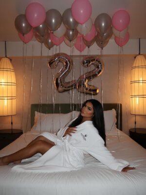 Tati McQuay Instagram - Feelin 22 🤍 

@sandbournesantamonica #SandbourneSantaMonica #FeelEveryMoment