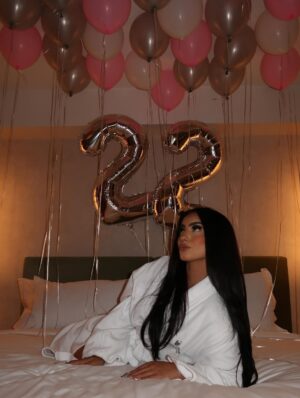Tati McQuay Instagram - Feelin 22 🤍 

@sandbournesantamonica #SandbourneSantaMonica #FeelEveryMoment