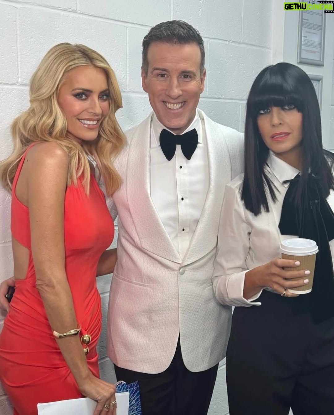 Tess Daly - 87.8K Likes - To my Strictly friends and family 🤍