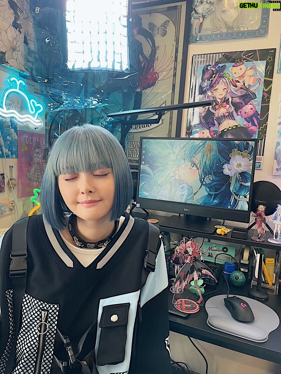 Tina Tamashiro - 636.3K Likes - Always blue for me, always blue for Rei too 
🚿🫆🧞‍♂️🪡🦋🦕🧊

#aliceinborderland3