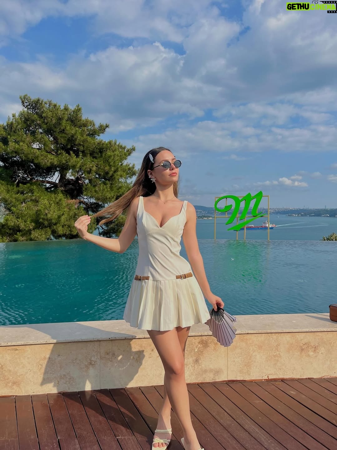 Tuana Naz Tiryaki - 84.3K Likes - 🪭