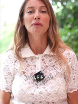 Tuba Ünsal Instagram - Ayrılık acısı sadece kalpte değil, bedende de yaşanır.
Onu bastırmak için alkolle dağıtmak yerine; nefesi, hareketi ve bedeni kullanarak iyileşmek mümkün.
Yoga, somatik çalışmalar, doğada yürüyüşler… Beden hatırladığını bırakmaya başladığında, kalp de hafifler.
Bu yolculuğun bilinçli, güvenli ve dönüşümlü halini birlikte deneyimlemek için ToBe House’a katıl.
Daha fazlası, rehberlikler ve bedeniyle yeniden buluşmak isteyenler için link profilde.