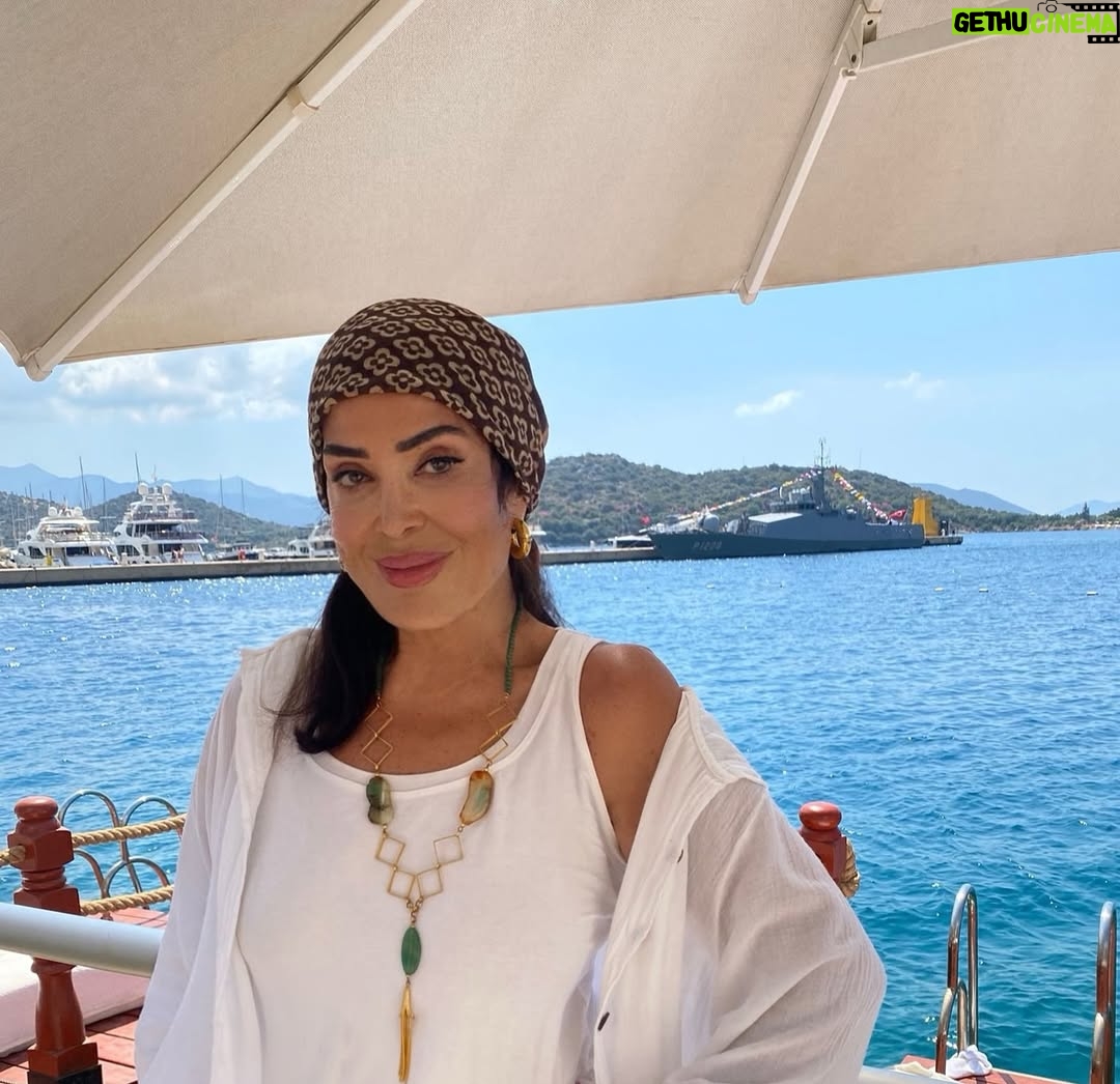 Türkan Şoray - 92.7K Likes - Turistik ilçemiz Kaş’ın tarihi dokusu ve tabiat güzelliği beni büyüledi.