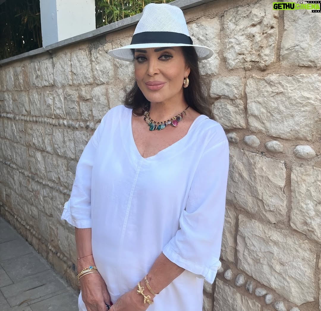 Türkan Şoray - 92.7K Likes - Turistik ilçemiz Kaş’ın tarihi dokusu ve tabiat güzelliği beni büyüledi.