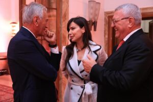 Valbona Selimllari Instagram - Sa bukur të isha sot mes personaliteteve të futbollit europian si e ftuar në darkën zyrtare të Komitetit Ekzekutiv të UEFA-s, që u mblodh për herë të parë në Tiranë. E lumtur dhe krenare për faktin që Shqipëria pret evente kaq të rëndësishme ndërkombëtare. Vlerësim për FSHF & Presidentin Armand Duka që punojnë pa u lodhur për ta kthyer Shqipërinë në qendër të futbollit europian, duke u përpjekur për zhvillimin e futbollit shqiptar. @armand_duka @fshforg