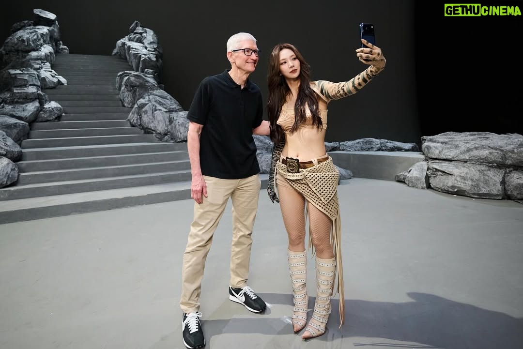 Wang Feifei - 13.3K Likes - It was a day full of surprises and excitement to be visited by Mr. Tim Cook! We have been preparing this MV filming with iPhone for a long time, and completing it is a major milestone. Thank you to everyone for your support and hard work together～ I am so excited to share the finished MV with you soon! ❤️‍🔥