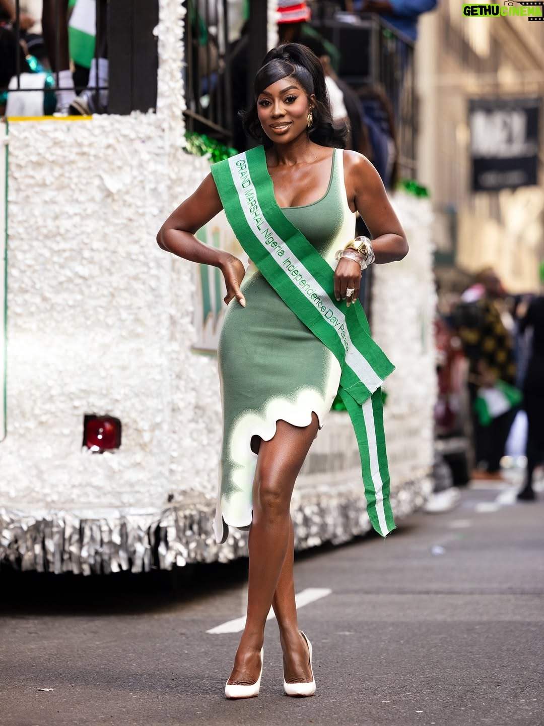 Wendy Osefo - 44.2K Likes - Thank you to @oan_nyc for having me as the Grand Marshall of The Nigerian Independence Day Parade! Thank you for the honor and thank you for also presenting me with the Leadership and Impact award. Forever grateful to the country that birth me and the culture that raised me 🇳🇬🇳🇬🇳🇬🇳🇬

📸: @sonejr