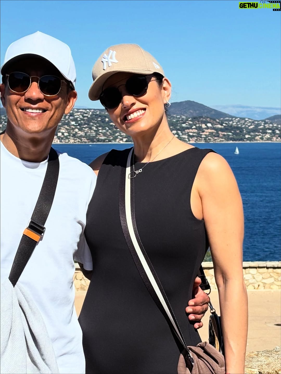 Yamila Reyna - 27.6K Likes - Viajamos, conocimos, aprendimos, descansamos, nos cansamos, nos reímos, nos peleamos, nos reconciliamos, pero sobre todo vivimos  y nos amamos, siempre nos amamos y mucho.
Que lindas vacaciones mi cielo!