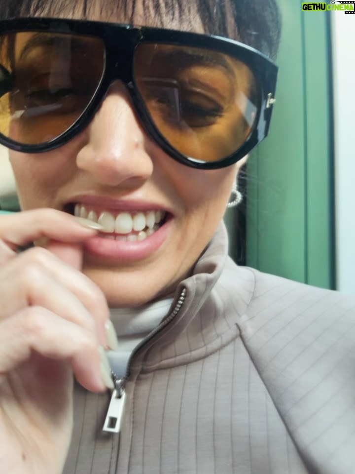 Yamila Reyna - 27.6K Likes - Viajamos, conocimos, aprendimos, descansamos, nos cansamos, nos reímos, nos peleamos, nos reconciliamos, pero sobre todo vivimos  y nos amamos, siempre nos amamos y mucho.
Que lindas vacaciones mi cielo!