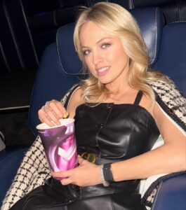 Actress Yanina Studilina HD Photos and Wallpapers February 2026