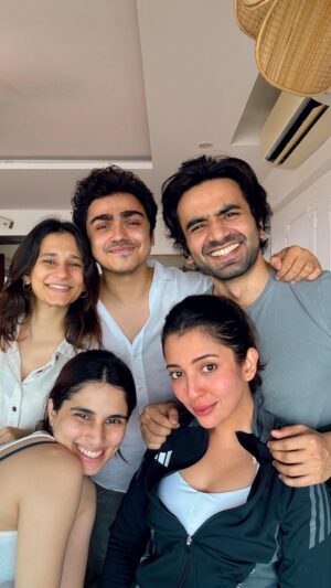Yashaswini Dayama Instagram - TR-ENDING