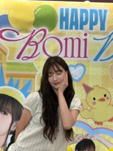 Actress Yoon Bo-mi HD Photos and Wallpapers October 2025