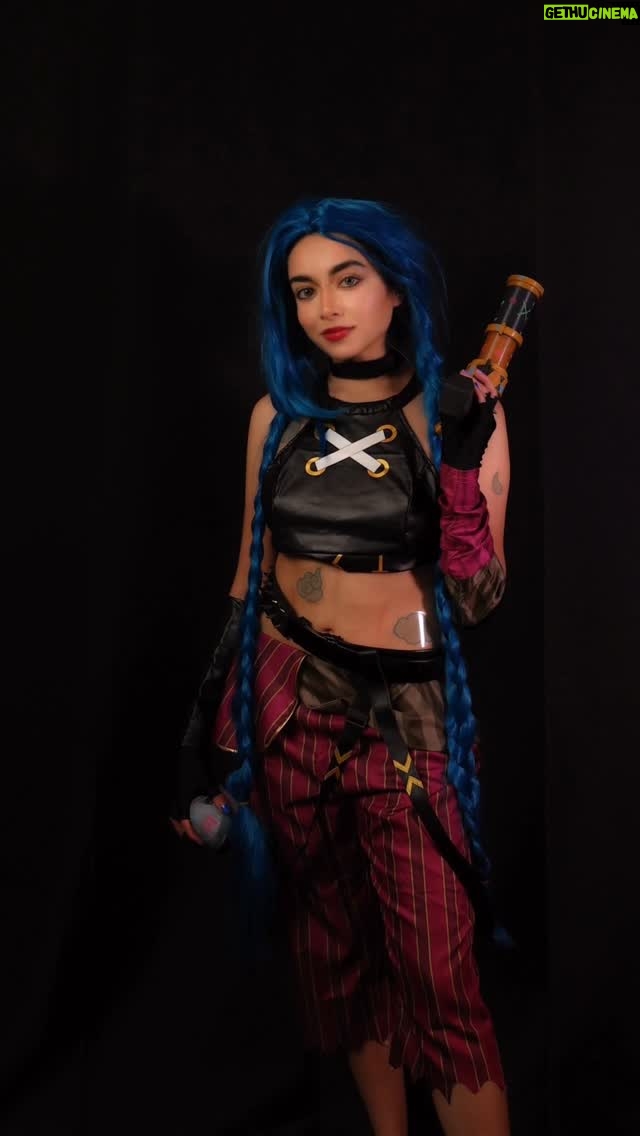 Zara Dar - 1.4K Likes - Happy Halloween 👻 
#explorepage #cosplay #arcane #halloween #nerdgirl