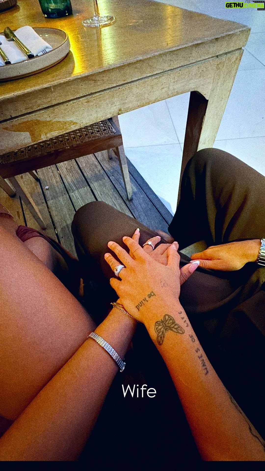 Zashia Monique Santiago - 830.1K Likes - WIFE!!! 🥰