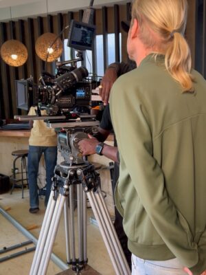 Zeta Morrison Instagram - she’s back on the screen guysss🥹

back doing what she loves 
the absolute most... storytelling & living in the magic of Gods plans 🎬💫 

The Pilot aired y-day!! 

Being in Kenya doing this work is so surreal. 
It’s the only time I don’t have to remind myself to be present. I just am. 

& yet I still feel like I’m dreaming everytime. It’s a high I could never explain… A dream I never want to wake up from. Let’s keep rolling! 🇰🇪❤️ 

#grateful #backonset #livingthedream #tvandfilm #nairobikenya #pilot #lawyer #netflix 

DOP: @just_obra 
Script Supervisor: @marto_film 
Director: @adamneutzskywulff 

Curious about the project I’m currently filming in Kenya?
