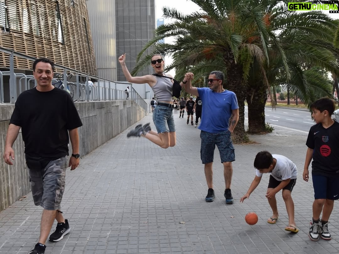 Şeyma Korkmaz - 4.9K Likes - #ai̇le 🤍
La meva família a Barcelona
