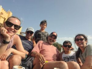 Şeyma Korkmaz Instagram - #ai̇le 🤍
La meva família a Barcelona