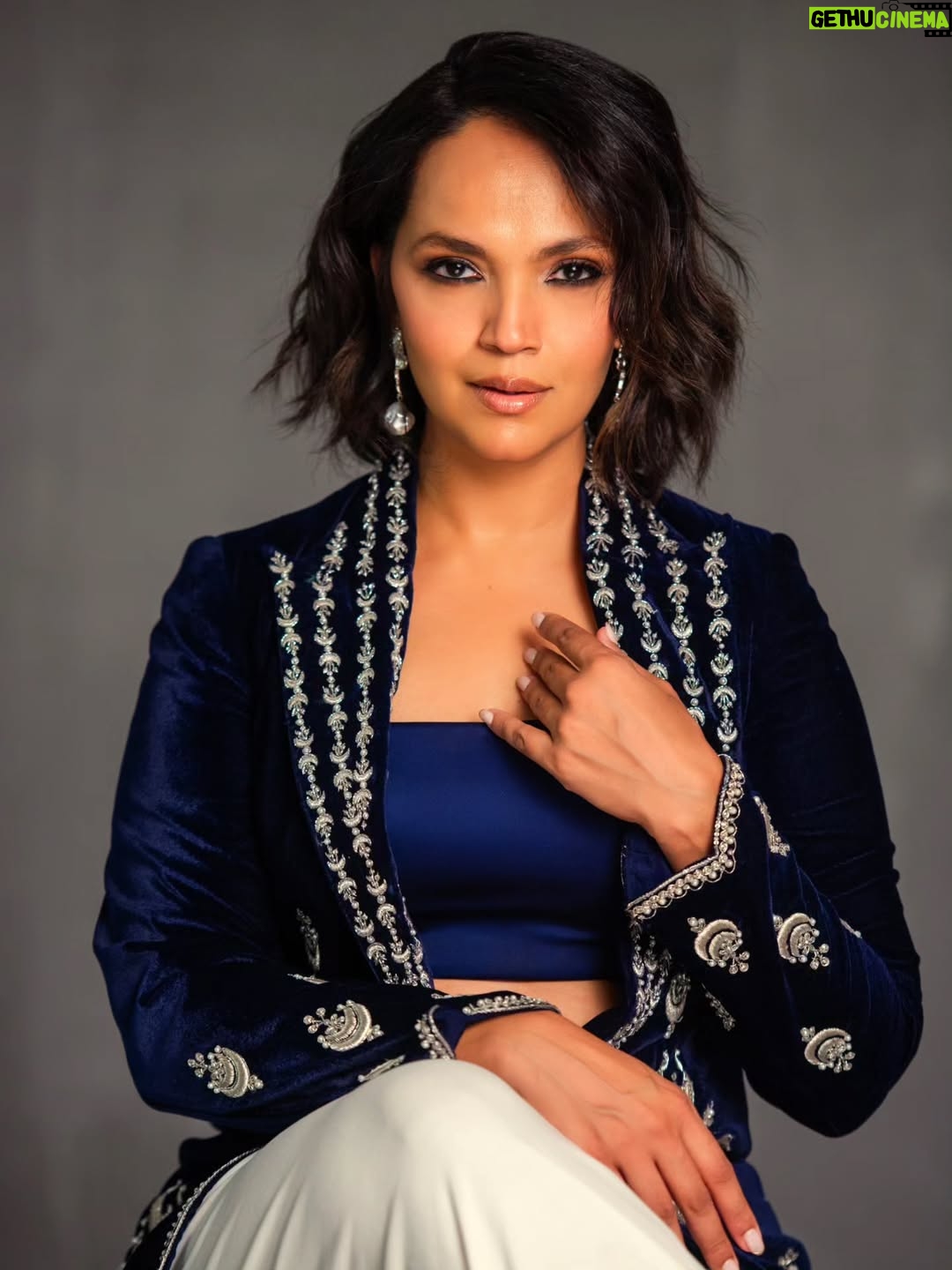 Aamina Sheikh - 1.9K Likes - 💙

.
.
.
.

✨ Team
@hussain.piart 
@saniamaskatiya 
@tehminakhaled 
@umermushtaqofficial 
@nabila_salon 
@honeymakeupartist0109