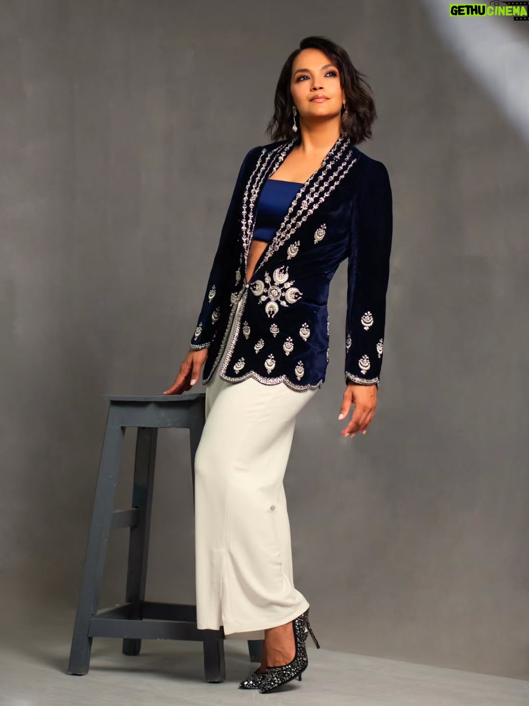 Aamina Sheikh - 1.9K Likes - 💙

.
.
.
.

✨ Team
@hussain.piart 
@saniamaskatiya 
@tehminakhaled 
@umermushtaqofficial 
@nabila_salon 
@honeymakeupartist0109