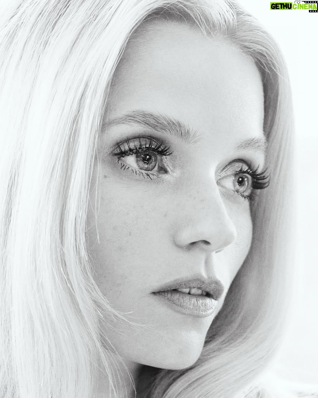Abbey Lee - 17.9K Likes - 🩵 My 70s alter ego 🩵

🩵@vogueaustralia 🩵
editor-in-chief @christinecentenera
styled by @katelynjgray
photographed by @studio_jackson
story by @alison_veness
hair by @estherlangham
Hair color by @karlycerrone 
makeup by @hannah_murray1
nails by @michinail
tailoring by @toddthomasnyc
executive production and talent direction by @rikki_keene
production by @thatoneproduction @charlottemelissarose @danicaosland
art direction by @arquiecooke 
PR @kirrillysams