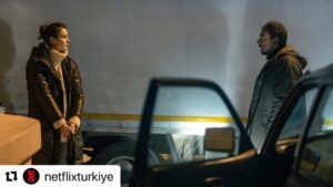 Açelya Devrim Yılhan Instagram - İşler kontrolden çıktığında ne kadar ileri gidebilirsin? Kasaba 11 Aralık’ta sadece Netflix’te. @netflixturkiye