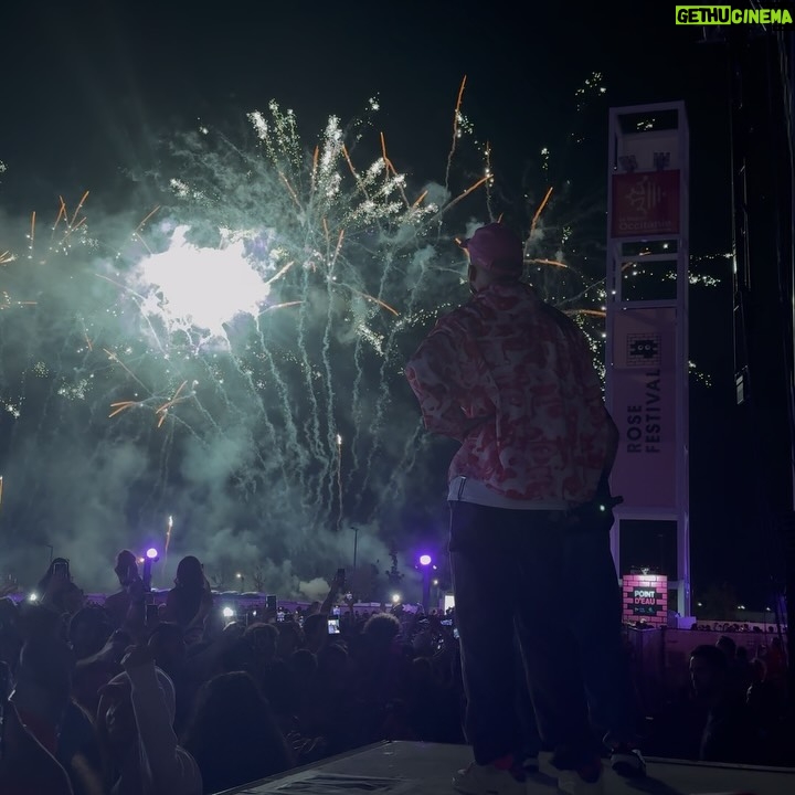 Adèle Castillon - 98.4K Likes - Bientôt la fin des festivals et Le Rose aura mon cœur 4ever 
Merci à mes frères de coeur @bigfloetoli pour leur accueil, Toulouse je t’💕💕💕💕💕💕💕💕💕💕💕💕

@odieuxboby pour la quali 📸📸📸
