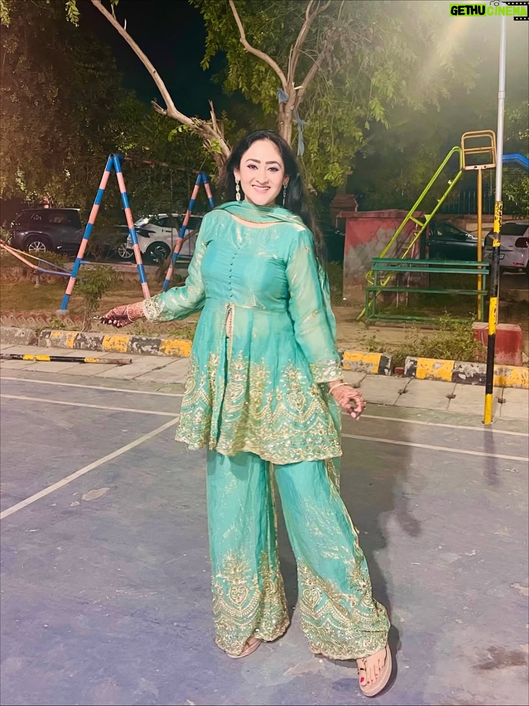Aditi Sajwan - 11.2K Likes - Let’s Play !!💕🫰🏻

#aditisajwan#galsun