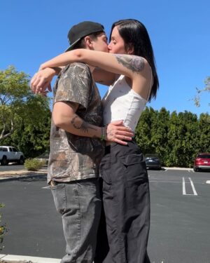 Adore Delano Instagram - HALF YEAR ANNIVERSARY!!!! thank you for showing me how to be loved properly 💖 you’re my partner, best friend, & soulmate ~ i cherish you 4ever ~ here’s to another 6 months