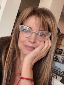 Actress Adriana Salgueiro HD Photos and Wallpapers December 2025