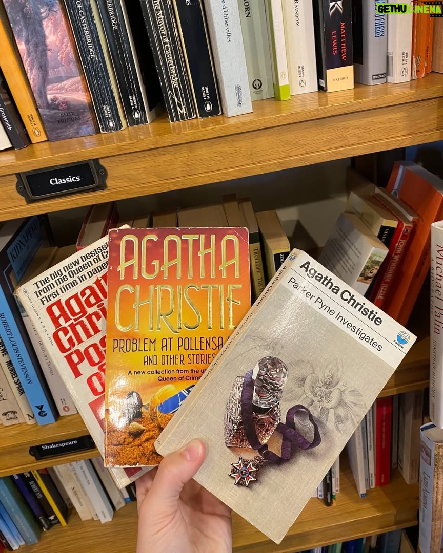 Agatha Christie - 2.4K Likes - We've visited lots of brilliant bookshops this year, and have enjoyed spotting the Queen of Crime on the shelves 🛍️

What bookshops should we visit in 2026?

#AgathaChristie