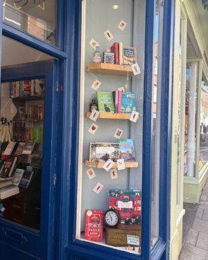 Agatha Christie Instagram - We've visited lots of brilliant bookshops this year, and have enjoyed spotting the Queen of Crime on the shelves 🛍️

What bookshops should we visit in 2026?

#AgathaChristie