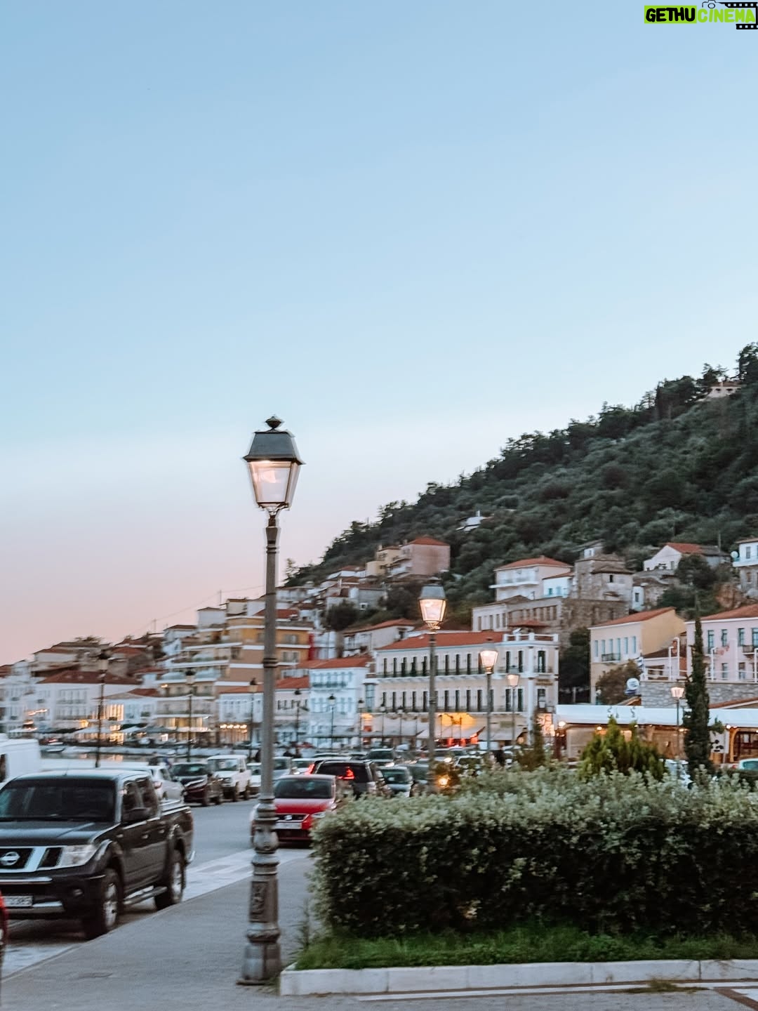 Aggeliki Daliani - 7.7K Likes - 📍Γύθειο 
Weekend stories