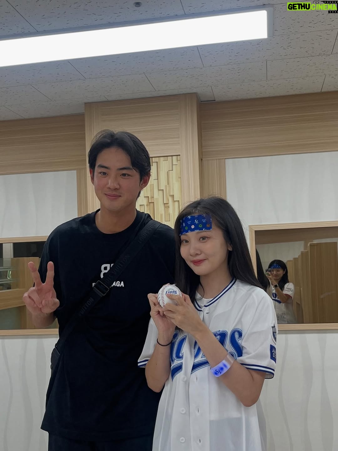 Ahn Ji-young - 31.2K Likes - 최강삼성💙
승요닷💙