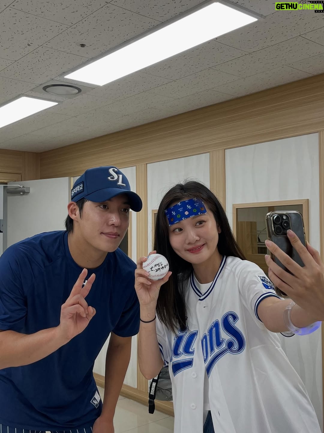 Ahn Ji-young - 31.2K Likes - 최강삼성💙
승요닷💙