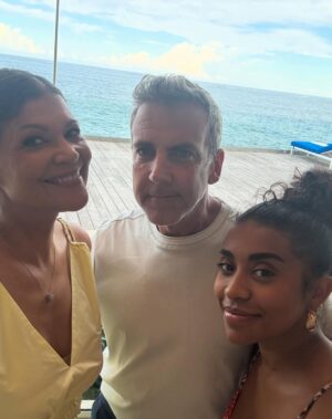 Aida Rodríguez Instagram - Dime con quién andas y te diré quién eres. 
You are the company you keep.