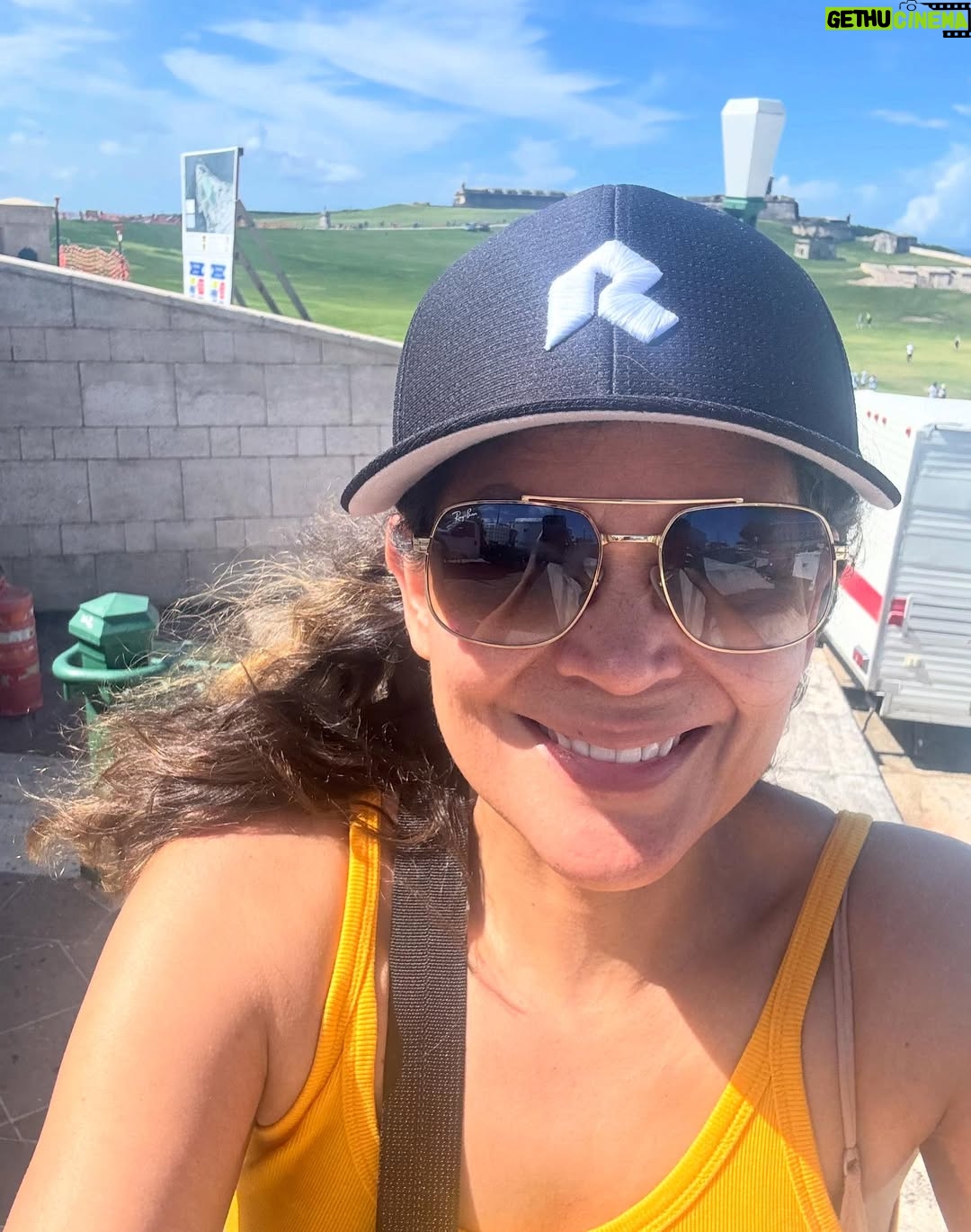 Aida Rodríguez - 449 Likes - Dime con quién andas y te diré quién eres. 
You are the company you keep.