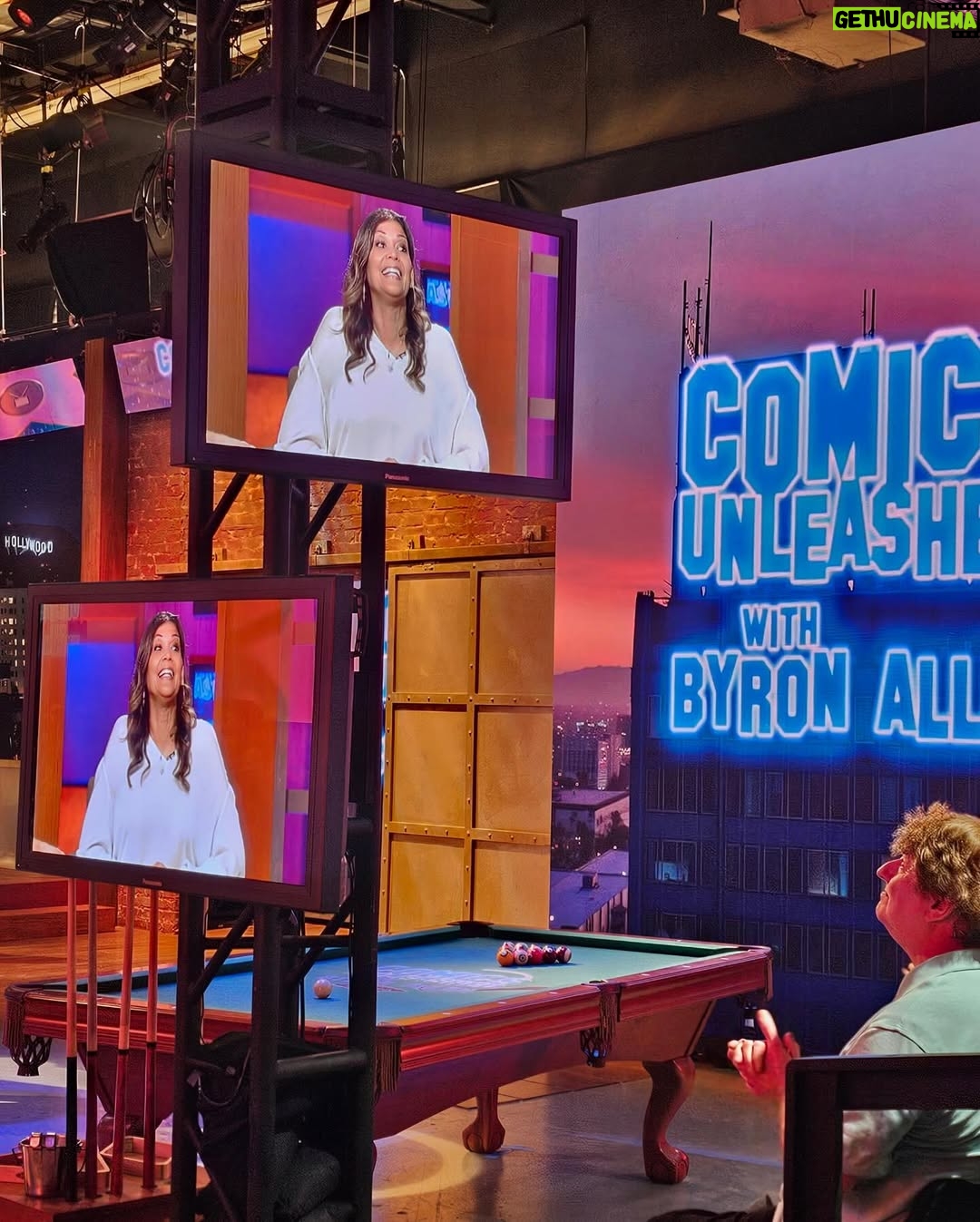 Aida Rodríguez - 283 Likes - Watch me unravel on @comicsunleashedes tonight night on @cbstv right after Colbert. If you miss it, don’t worry it’ll stream on @paramountplus. Had a time with host  @realbyronallen and my fellow comics @joshbluecomedy @titusnation @therealmikeestime 

@vanessagraddick on the headset getting her producing on! 💫

Let me know what you think.