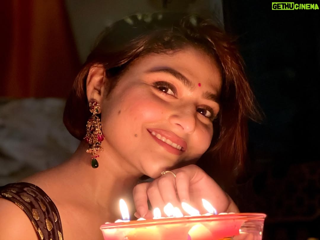 Aindrila Sharm - 36.5K Likes - Happy Diwali 🪔