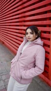 Actress Aisha Mahdi HD Photos and Wallpapers January 2022