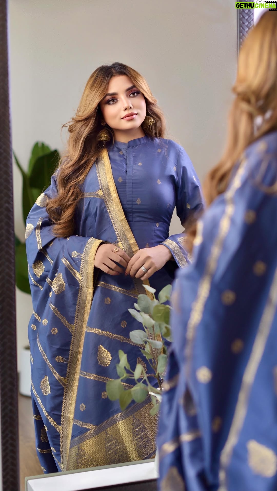 Aisha Mahdi - 51K Likes - ✨// Have always been such a big fan of @labelvarsha sustainable fashion  collection as they focus on Quality Rather than Quantity !!
In Love with these outfits as they are perfect for any occasion, One can easily get dressed up without thinking much 🤷🏼‍♀️ ..
 Which of the 3 looks do you like the most ?

Please comment down your favourite one !!

#LabelVarsha #LabelVarshaXStyleetVogue