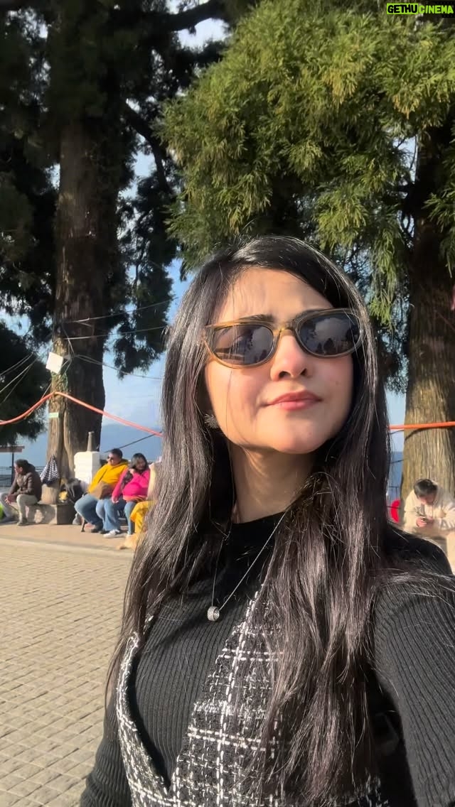 Aishwarya Sen - 9.9K Likes - Main apne dhang se jiyungi🥳🥰

#winter #life #fun