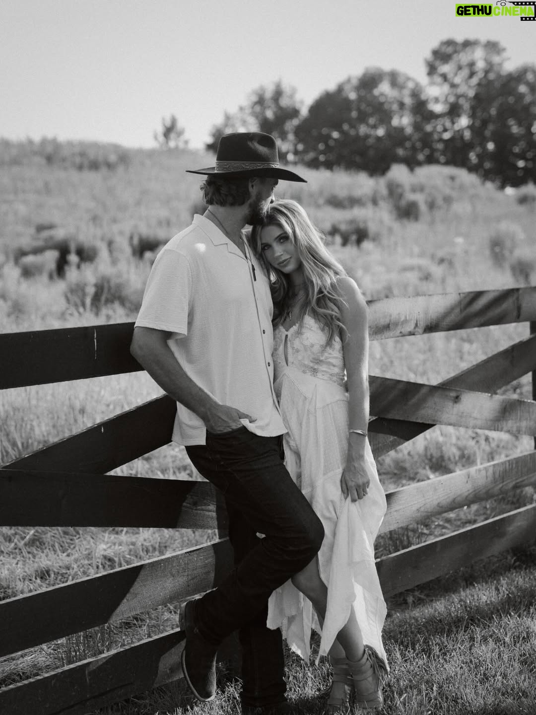 Alexandria DeBerry - 2.9K Likes - before “mom   dad” it was just “me   you” 💘
we may have been babies when we said “I do” 8 years ago.. but we sure knew a good thing when we saw it 💍 

happy anniversary @tylerbeede! I’m always in awe of the way God has written our love story 📖 may each chapter of our lives together continue to grow richer & richer!