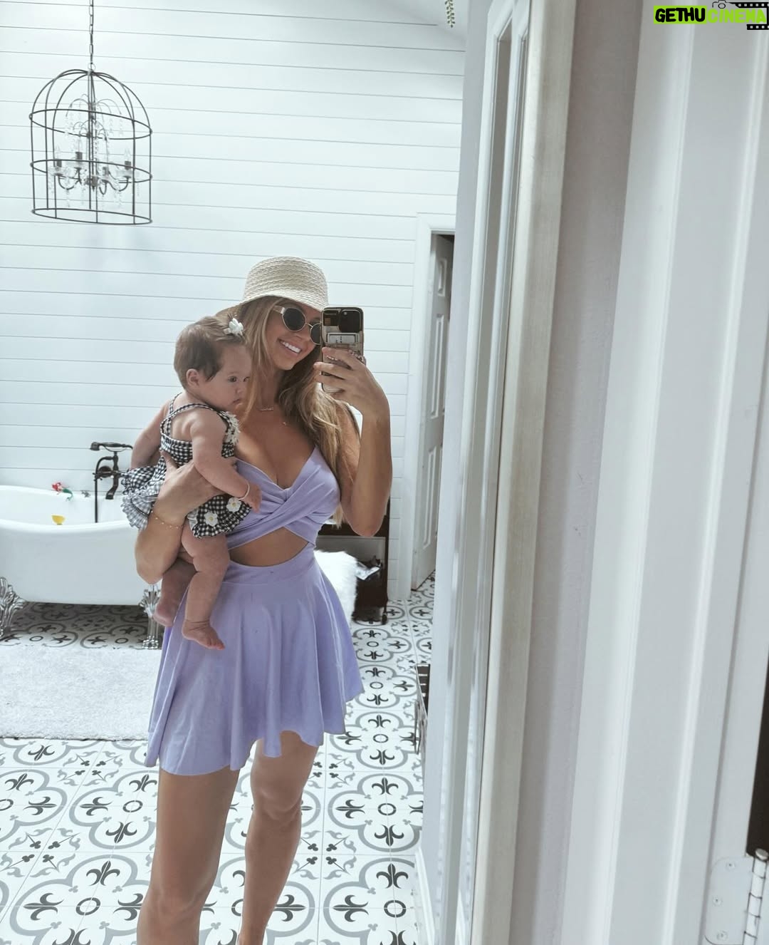Alexandria DeBerry - 2.5K Likes - a year ago today I found out I was pregnant 🌼 
we had just lost a pregnancy prior to this, so I didn’t want to get my hopes up too much. but after many prayers, here she is   what unfathomable joy she has brought us!! 

we couldn’t imagine life without this dark haired, blue eyed angel 👼🏻 nearly 5 months of mavvi blue 🤍🦋