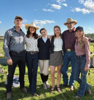 Alisha Newton Instagram - did u watch heartland last night? 🤎